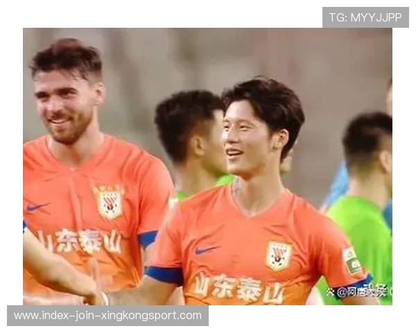 中超焦点战门前混战后补射破门点燃现场